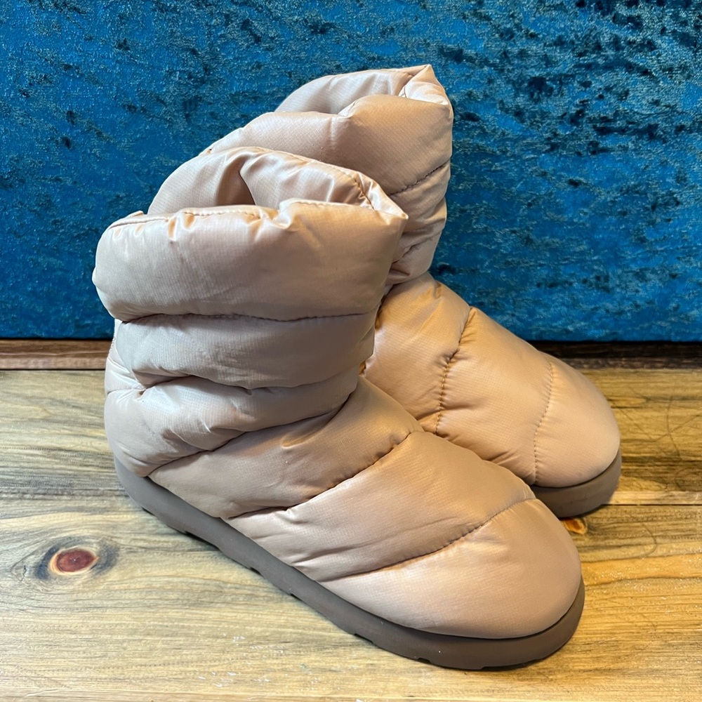 Evereve boots - Picture 2 of 2